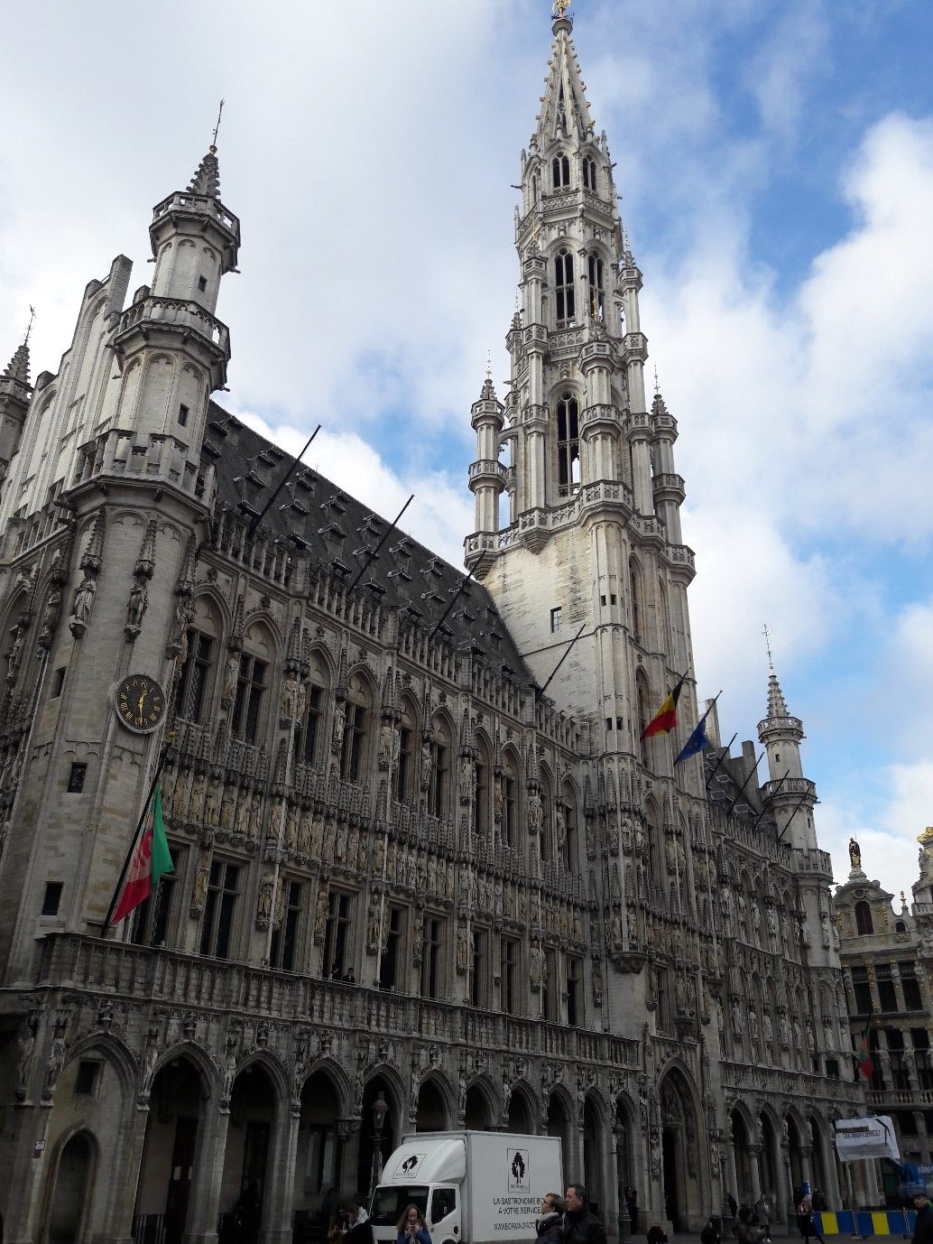 picture of the brussels town hall illustrating the blog article about CDP Europe Awards in Brussels
